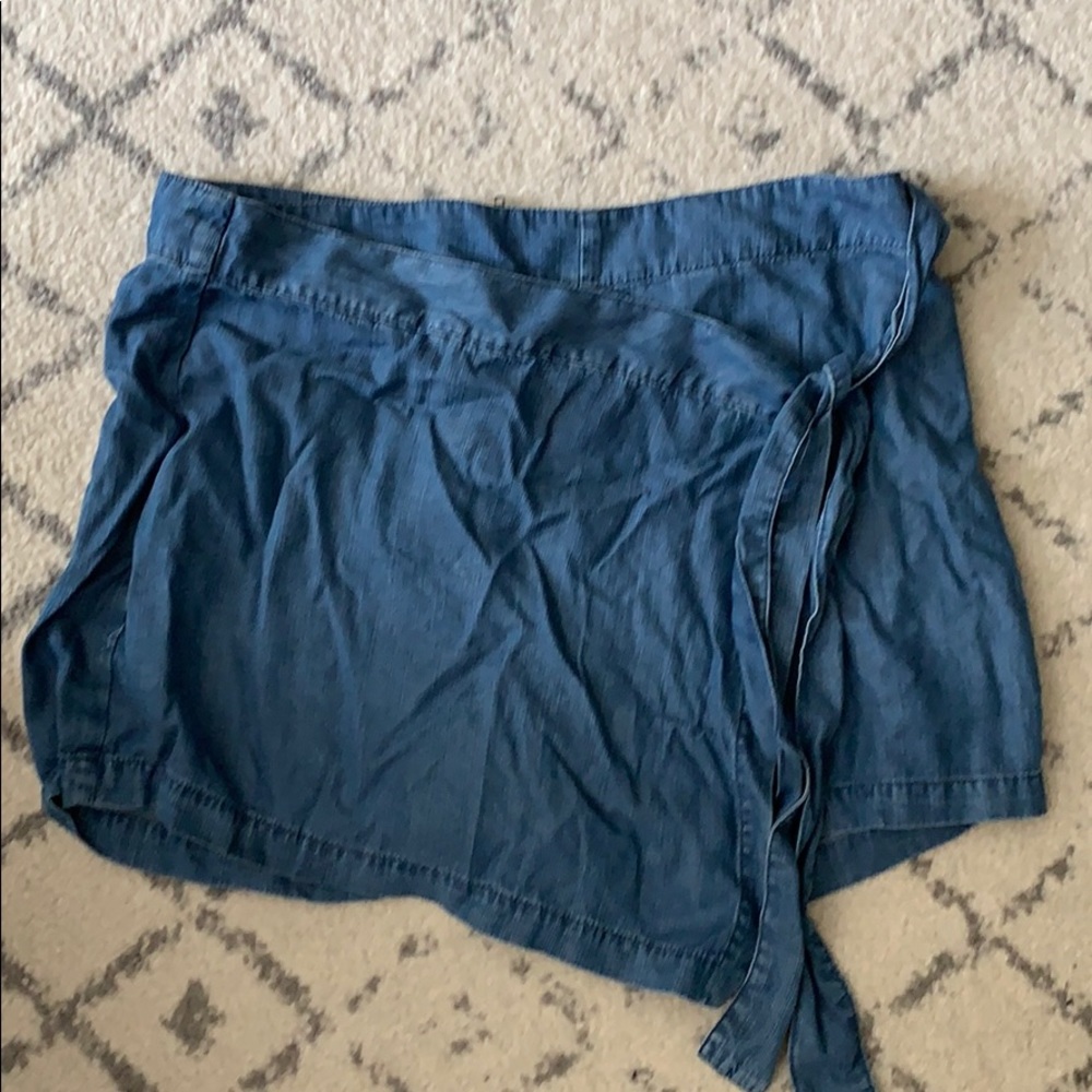Jean skort